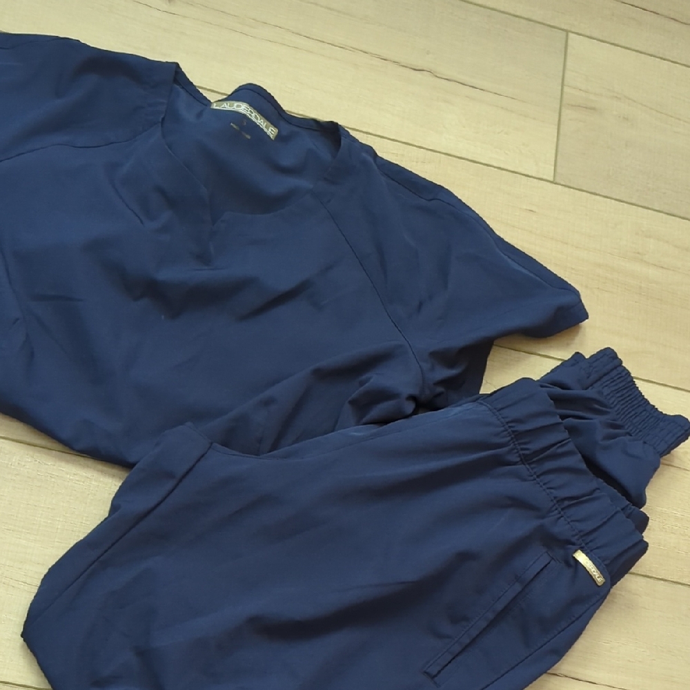 Navy Blue Women's Scrub Set